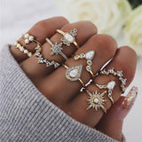 Lyvra | Zestaw złotych pierścionków celestial luxury