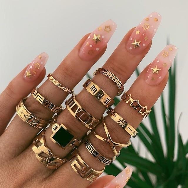 Lyvra | Zestaw złotych pierścionków celestial luxury